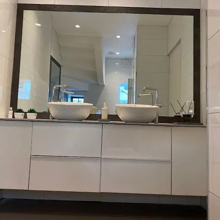 Lykkebo Apartment